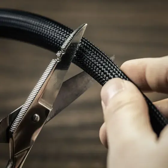 1/8″ Flexo® Clean Cut (CCP) Expandable Sleeving – Scissor-cut Braided, Black -1,000 FT Flash Sale