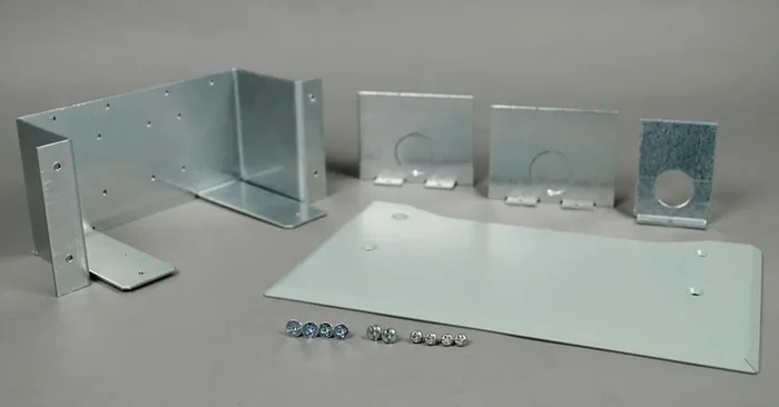 Last Chance Wiremold OFR10IW In-Wall Entrance End Fitting Steel For Use With OFR Series Multi-Channel Overfloor Raceway