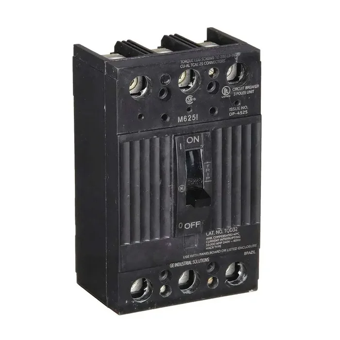 TQD32150WL – GE – Molded Case Circuit Breaker – Feed-Thru – 150 Amp – 3 Pole – 240 Volt Markdown